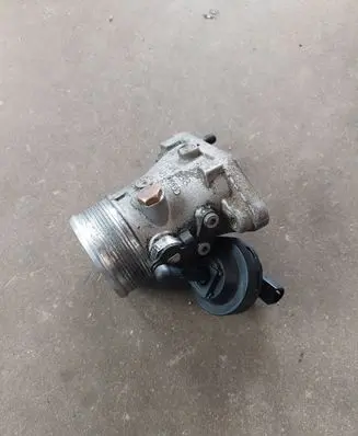 Audi A4 S4 B5 8D Throttle valve 8E0145950C