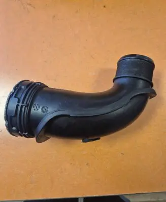 Chevrolet Captiva Intercooler hose/pipe 22744180