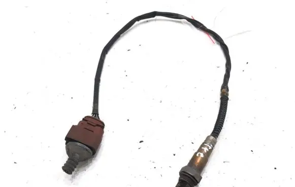 Audi A4 S4 B6 8E 8H Lambda probe sensor 058906265