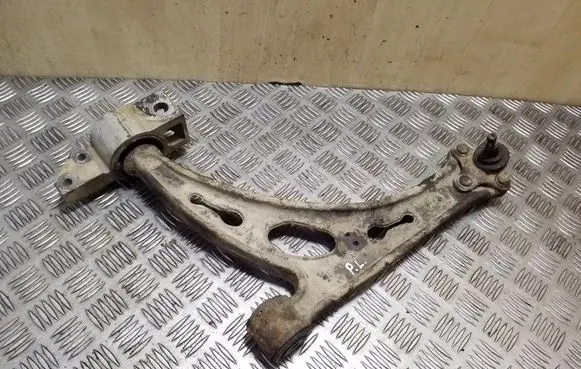 Skoda Octavia Mk2 (1Z) Front lower control arm/wishbone 1K0407153N