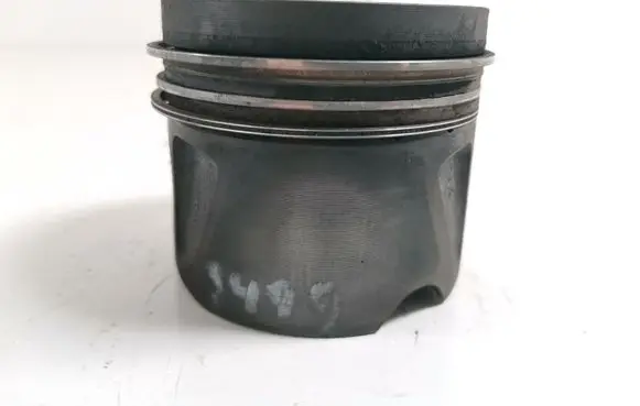 Mercedes-Benz ML W164 Piston with connecting rod A6420305517