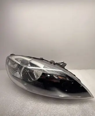 Volvo V40 Headlight/headlamp 31420004 3000365322