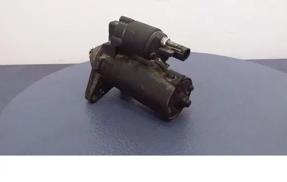 Volkswagen Polo Starter motor 0001123012