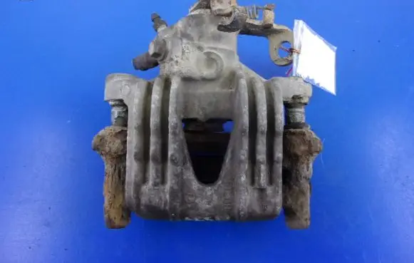 Opel Astra G Rear brake caliper