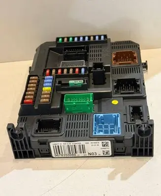 Peugeot 2008 I Fuse module 9678355980 20130619