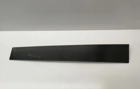 Volkswagen Caddy Front door glass trim molding 2K0837902
