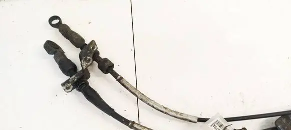 Toyota Avensis T250 Gear shift cable linkage 