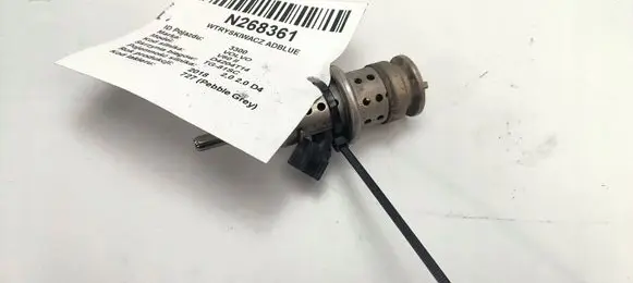 Volvo V60 AdBlue injector 32203677
