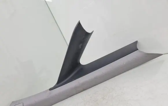 (A) pillar trim