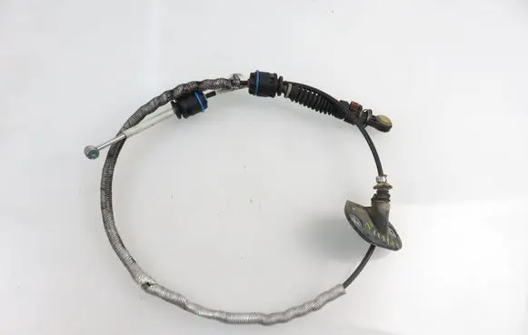 Volvo V50 Gear shift cable linkage 30783150