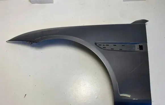 Jaguar XE Fender GX7316006AD T4N2637 GX73-16006-AD
