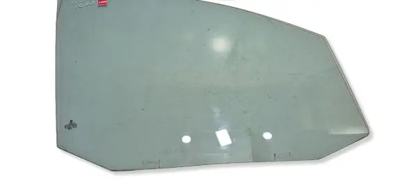 Volkswagen Touran II Front door window glass four-door 