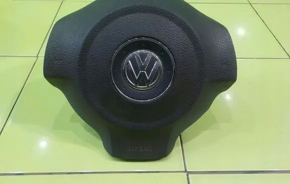 Volkswagen Caddy Steering wheel airbag 2K5880201F