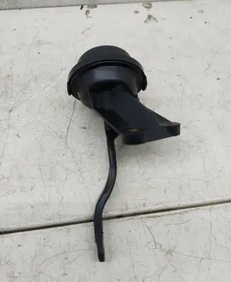 Opel Astra H Valve vacuum 