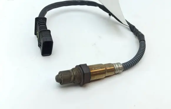 BMW 5 GT F07 Lambda probe sensor 7596908 058027015