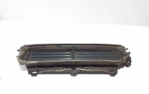 Volvo V60 Intercooler air channel guide 31455482