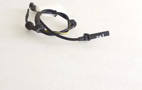 Nissan Qashqai ABS brake wheel speed sensor PA612 GF33