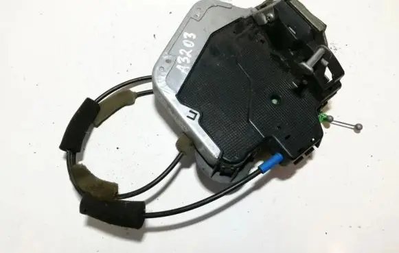Lexus IS 220D-250-350 Front door lock 6b1409