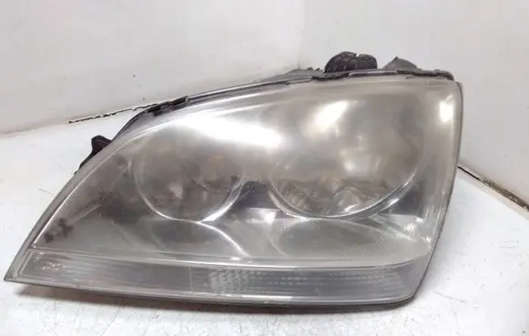 KIA Sorento Headlight/headlamp 83580853