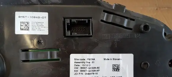 Ford Focus Speedometer (instrument cluster)