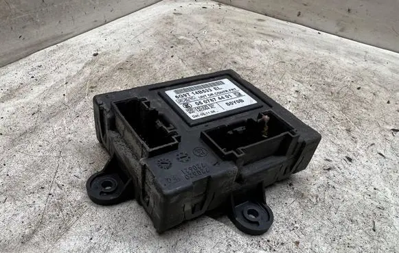 Land Rover Freelander 2 - LR2 Door control unit/module 6G9T14B533