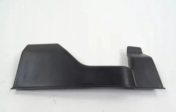 Mitsubishi Outlander Front sill trim cover 7211A022