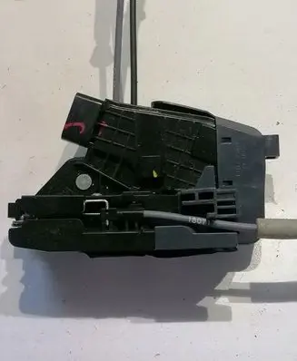 Hyundai Elantra VI Rear door lock 81410F2000