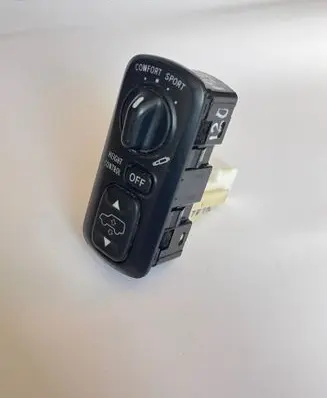 Toyota Land Cruiser (J120) Suspension ride height/mode switch 758522 0139