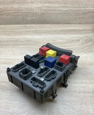 Renault Laguna II Fuse module 8200148810A 8200004201E