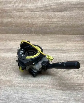 Toyota RAV 4 (XA20) Wiper control stalk 8431042051 17A164