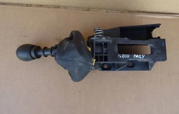 Iveco Daily 6th gen Gear shifter/selector 5801283904
