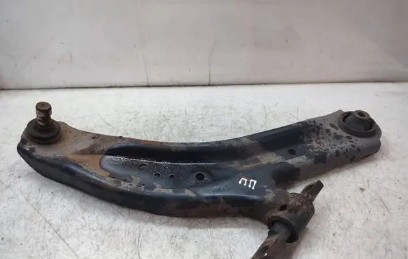 Nissan X-Trail T32 Front control arm