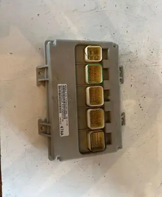 Chrysler Voyager Comfort/convenience module P04692247AA