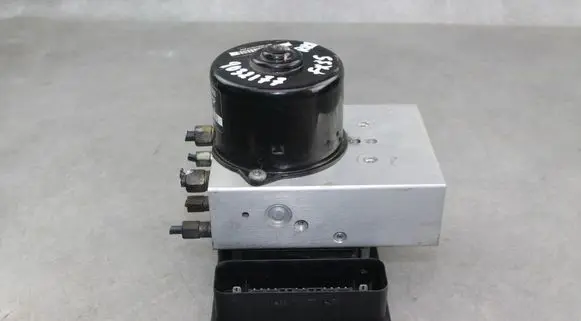 Infiniti FX ABS Pump 47660CG705 06210202674 06210904163