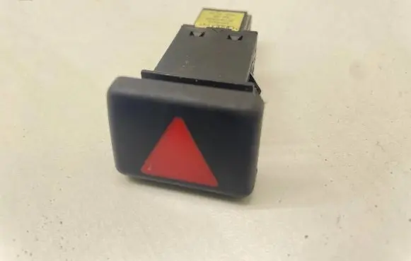 Audi A4 S4 B6 8E 8H Hazard light switch 8E0941509