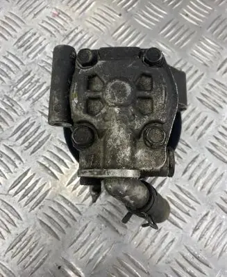 Ford Mondeo MK IV Power steering pump 6G913A696CD 6Z083316 B4911041925