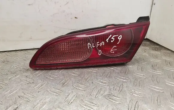 Alfa Romeo 159 Tailgate rear/tail lights 60691364