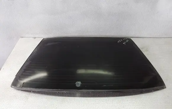 Peugeot 406 Rear windscreen/windshield window 