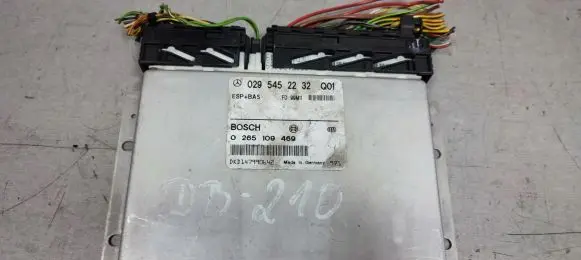 Mercedes-Benz E W210 ESP (stability system) control unit 0265109469