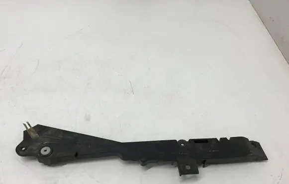 BMW 4 G22 G23 G24 G26 Other engine bay part 6991227