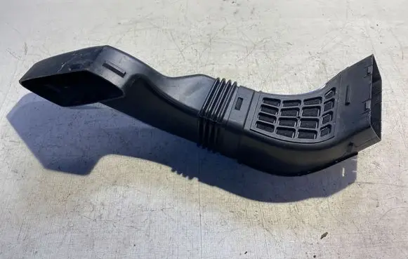 Jaguar F-Pace Air intake duct part