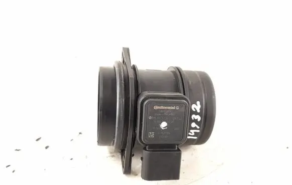 Mercedes-Benz B W245 Mass air flow meter 0000943348 A0000943348