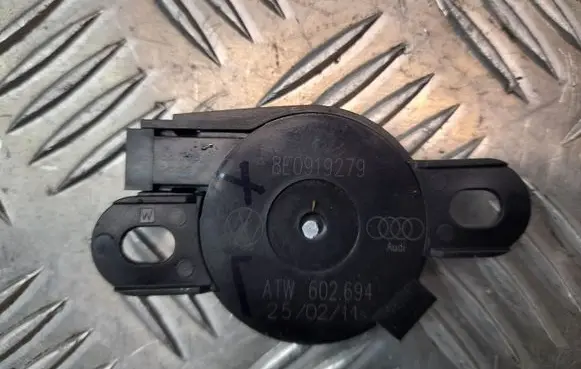 Audi A8 S8 D4 4H Parking PDC sensor speaker 8E0919279
