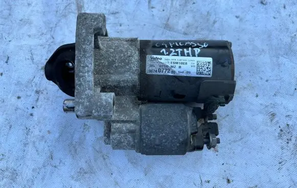 Citroen C4 II Picasso Starter motor 9674077280