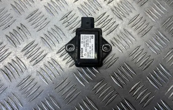 Audi A6 S6 C5 4B ESP acceleration yaw rate sensor 8E0907637A 0265005245 0014579