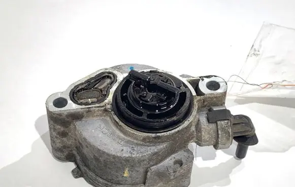 Peugeot 308 Vacuum pump D156-1C1