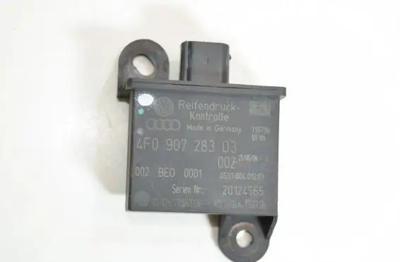 Audi Q7 4L Tire pressure control unit 4F090728303