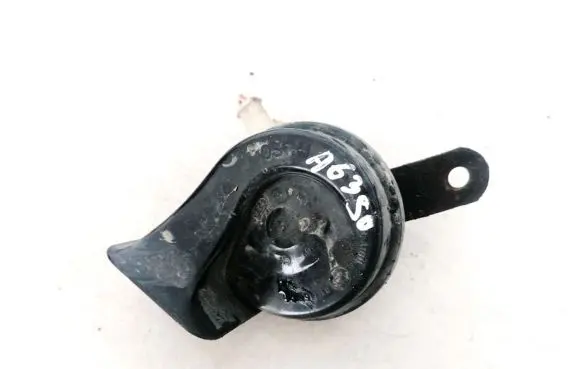 Skoda Octavia Mk2 (1Z) Horn signal E9011157