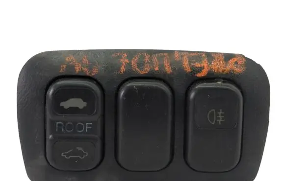 Honda Prelude Fog light switch M12880