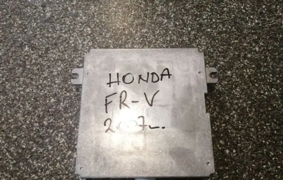 Honda FR-V Engine control unit/module 37820RJJG01